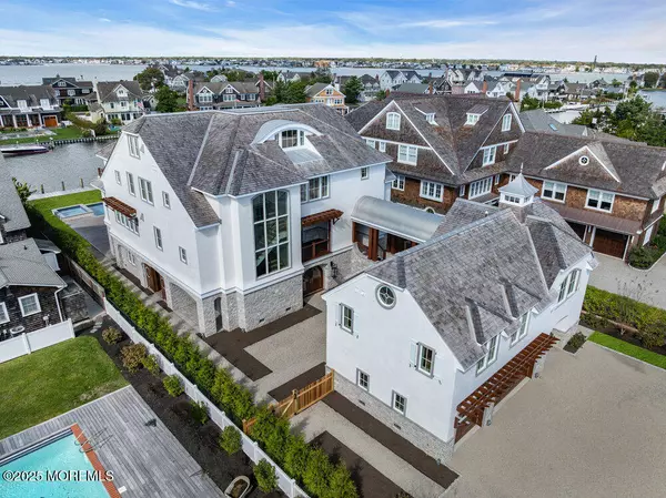 Mantoloking, NJ 08738,940 Barnegat Lane