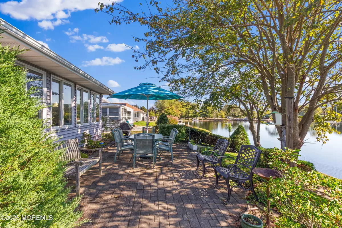 Toms River, NJ 08753,1729 Yorktowne Boulevard