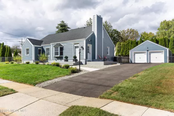 Freehold, NJ 07728,3 Crestwood Drive