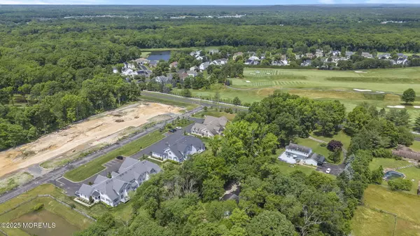 Farmingdale, NJ 07727,6 Remington Court