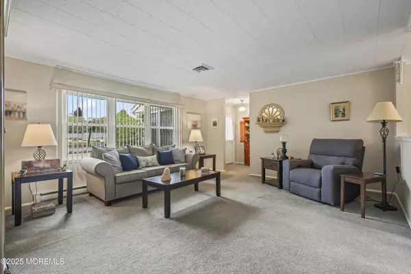 Lakewood, NJ 08701,240 Huntington Drive