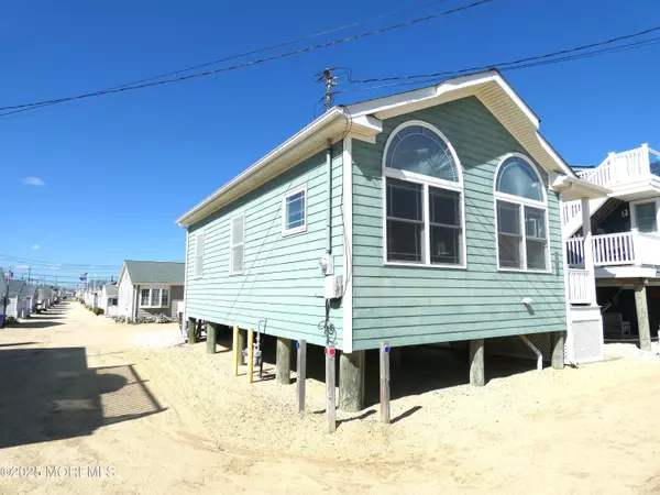 Lavallette, NJ 08735,3311 Seaview Road