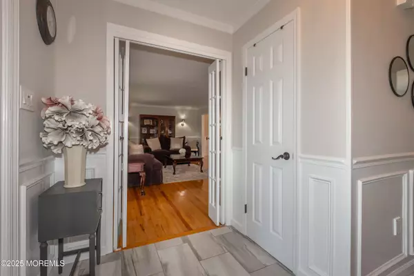 Milltown, NJ 08850,6 Mary Court