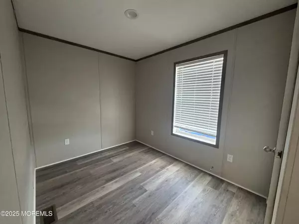 Hazlet, NJ 07734,5 Avenue B