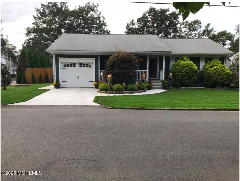 Beachwood, NJ 08722,752 Leeward Avenue