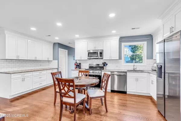 Freehold, NJ 07728,21 Frances Drive