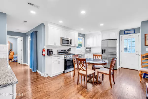 Freehold, NJ 07728,21 Frances Drive