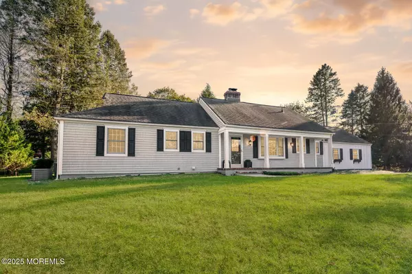 4 Cherry Hill Road, Holmdel, NJ 07733