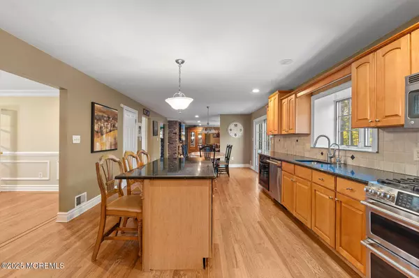 Middletown, NJ 07748,2 Pomo Court