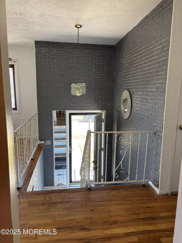 Old Bridge, NJ 08857,37 Shirley Boulevard