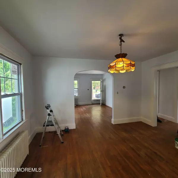 Freehold, NJ 07728,3 Lenoir Avenue