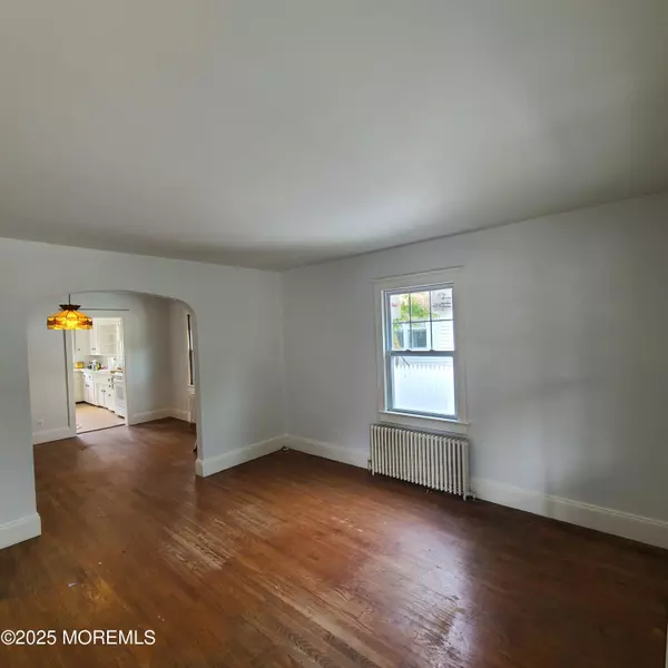 Freehold, NJ 07728,3 Lenoir Avenue