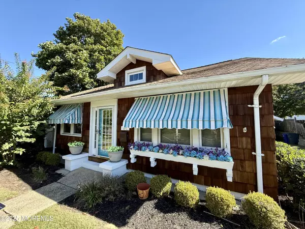 2116 4th Avenue, Spring Lake, NJ 07762