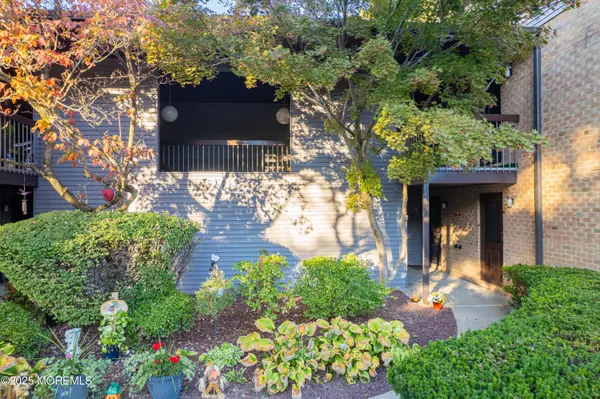 Manalapan, NJ 07726,205 Covered Bridge Boulevard ##K