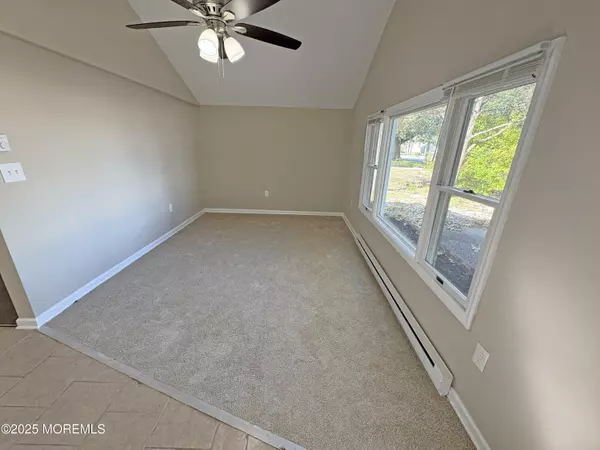 Forked River, NJ 08731,805 Beach Boulevard