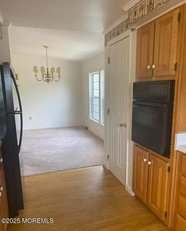 Whiting, NJ 08759,615 Walden Way
