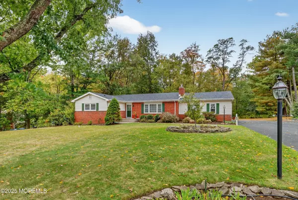 Chesterfield, NJ 08515,14 Iron Bridge Road