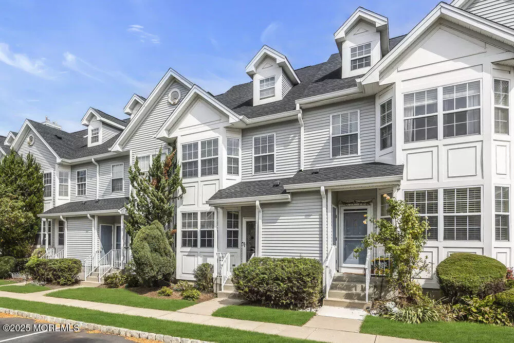 Dayton, NJ 08810,408 Blossom Circle