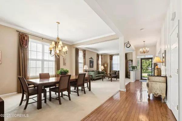Jackson, NJ 08527,17 Portchester Drive