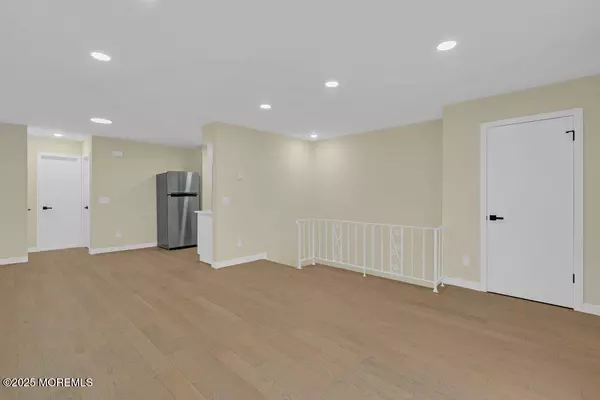 Belmar, NJ 07719,114 3rd Avenue #8