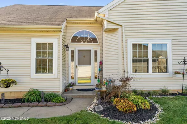 Manchester, NJ 08759,5 La Rochelle Drive