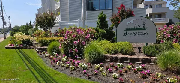 5 Seabreeze Court, Long Branch, NJ 07740