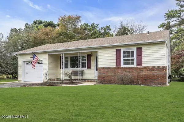 Toms River, NJ 08757,22 York Street