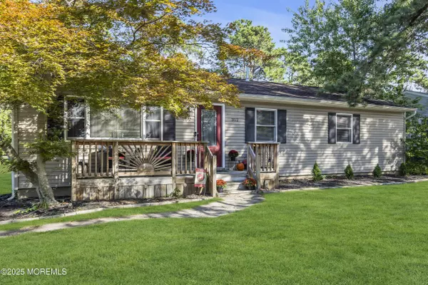 Toms River, NJ 08757,312 Beechmont Street
