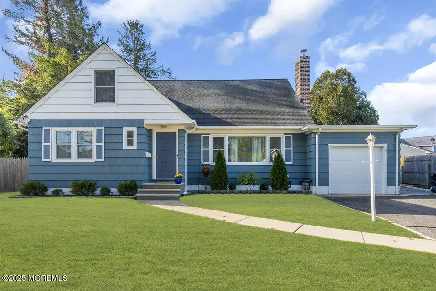 36 Maple Avenue, Little Silver, NJ 07739