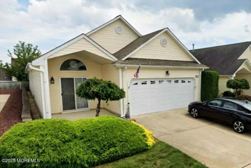 Manahawkin, NJ 08050,53 Lookout Drive