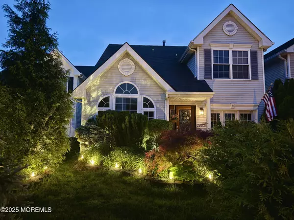 Old Bridge, NJ 08857,18 Tall Oaks Court