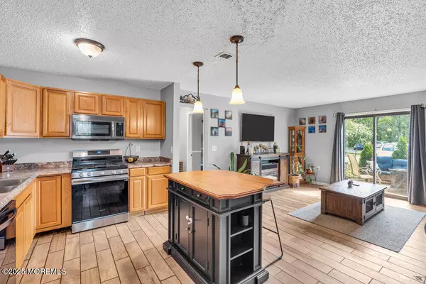 Jackson, NJ 08527,1506 Jasmine Court