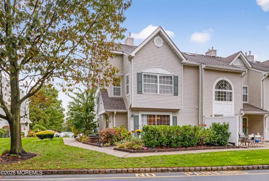 43 Richmond Court, Tinton Falls, NJ 07712