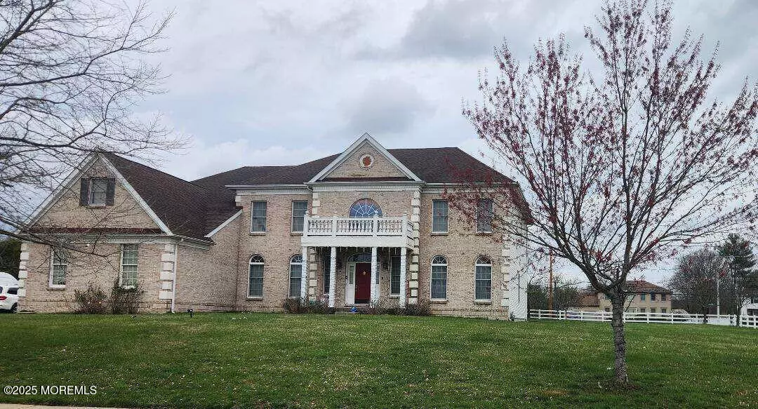 Freehold, NJ 07728,76 Stream Bank Drive