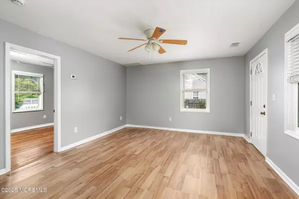 New Egypt, NJ 08533,2 Honeybee Drive