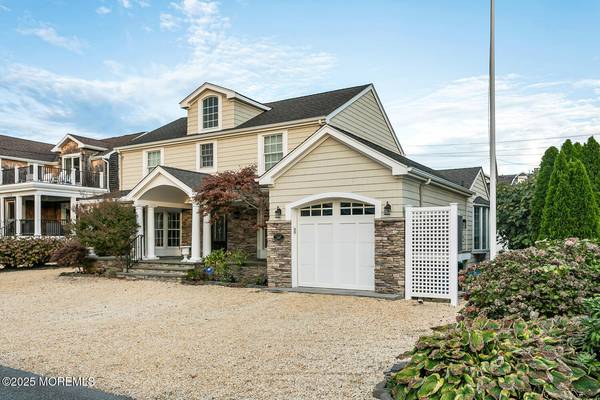1097 Barnegat Lane, Mantoloking, NJ 08738