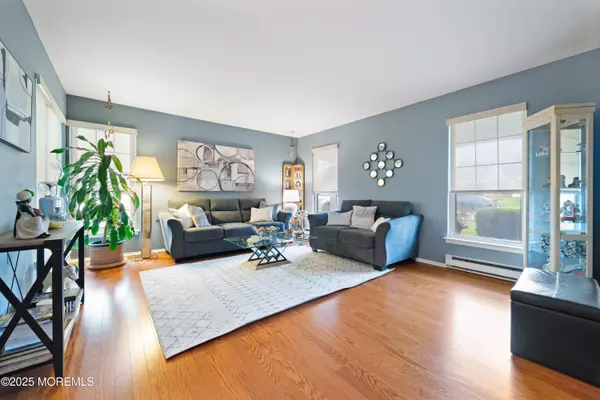 Manchester, NJ 08759,73 Red Hill Road