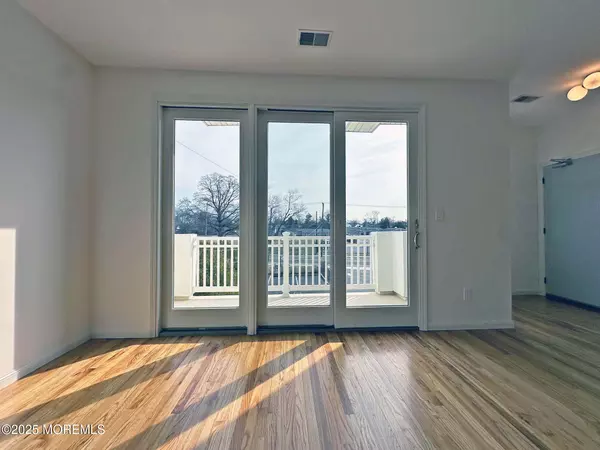 Point Pleasant, NJ 08742,865 Arnold Avenue