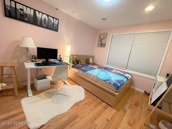 Middletown, NJ 07748,73 Ironwood Court