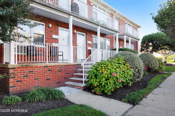 201 3rd Avenue #4A, Belmar, NJ 07719
