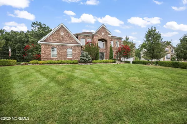 24 Parkside Drive, Jackson, NJ 08527