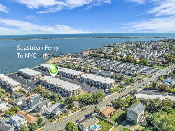 Highlands, NJ 07732,330 Shore Drive #E8