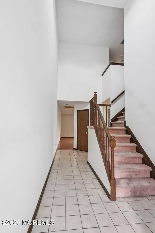 Long Branch, NJ 07740,16 Shore Drive