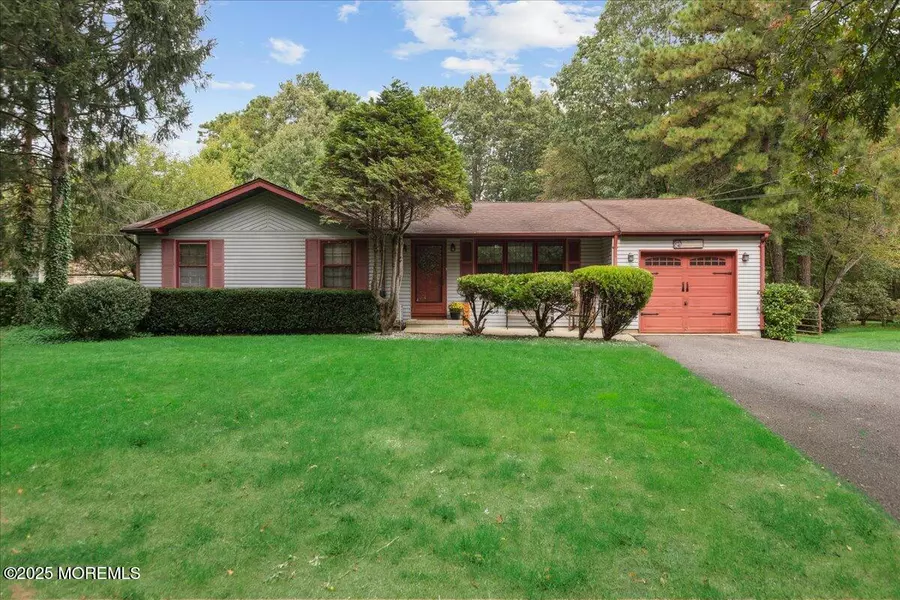 696 Anderson Road, Jackson, NJ 08527