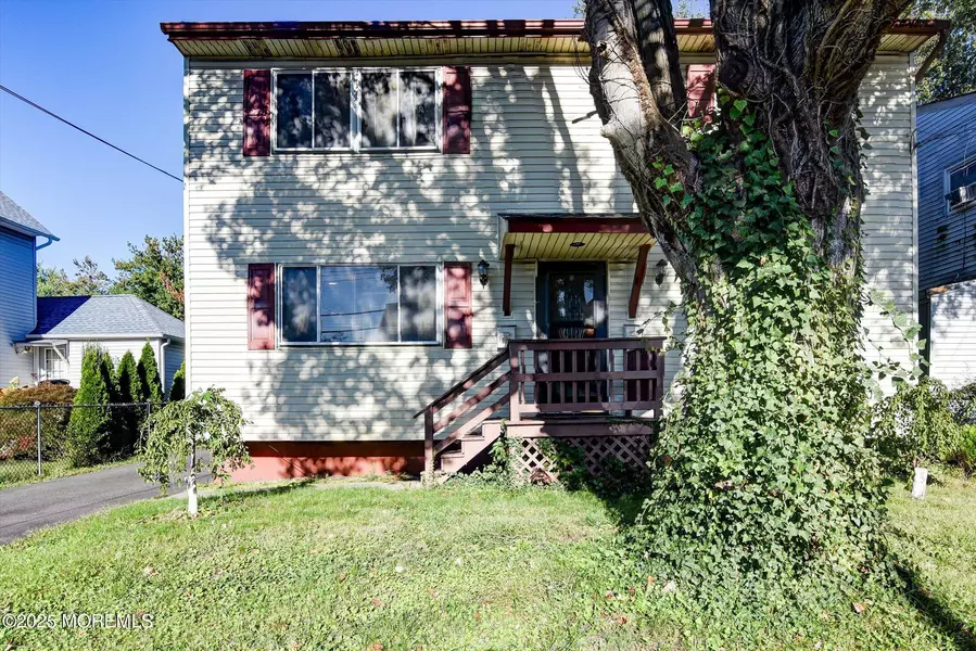 151 N 5th Avenue, Long Branch, NJ 07740
