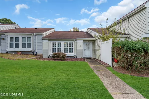 439 Chesterfield Court, Toms River, NJ 08753