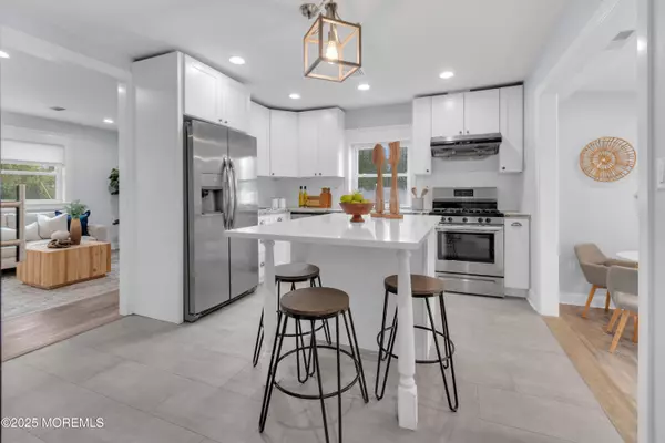 Freehold, NJ 07728,16 Irwin Avenue