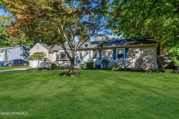 Toms River, NJ 08757,1617 Birmingham Avenue