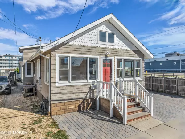 Seaside Heights, NJ 08751,16 Carteret Avenue