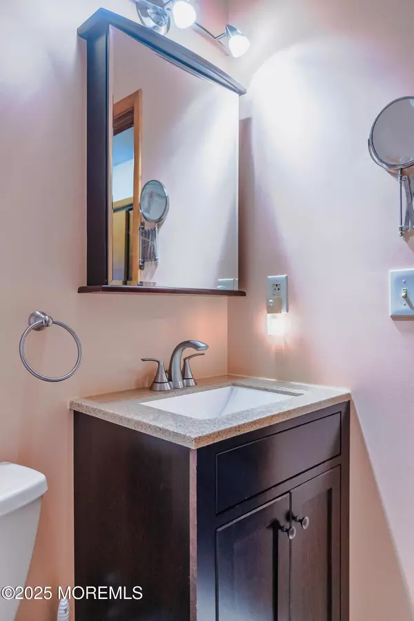 Little Egg Harbor, NJ 08087,17 S Ensign Drive